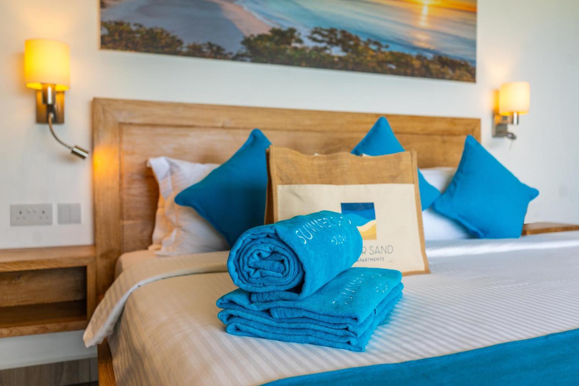 Summer Sand Holiday Apartments Beau Vallon  Dış mekan fotoğraf